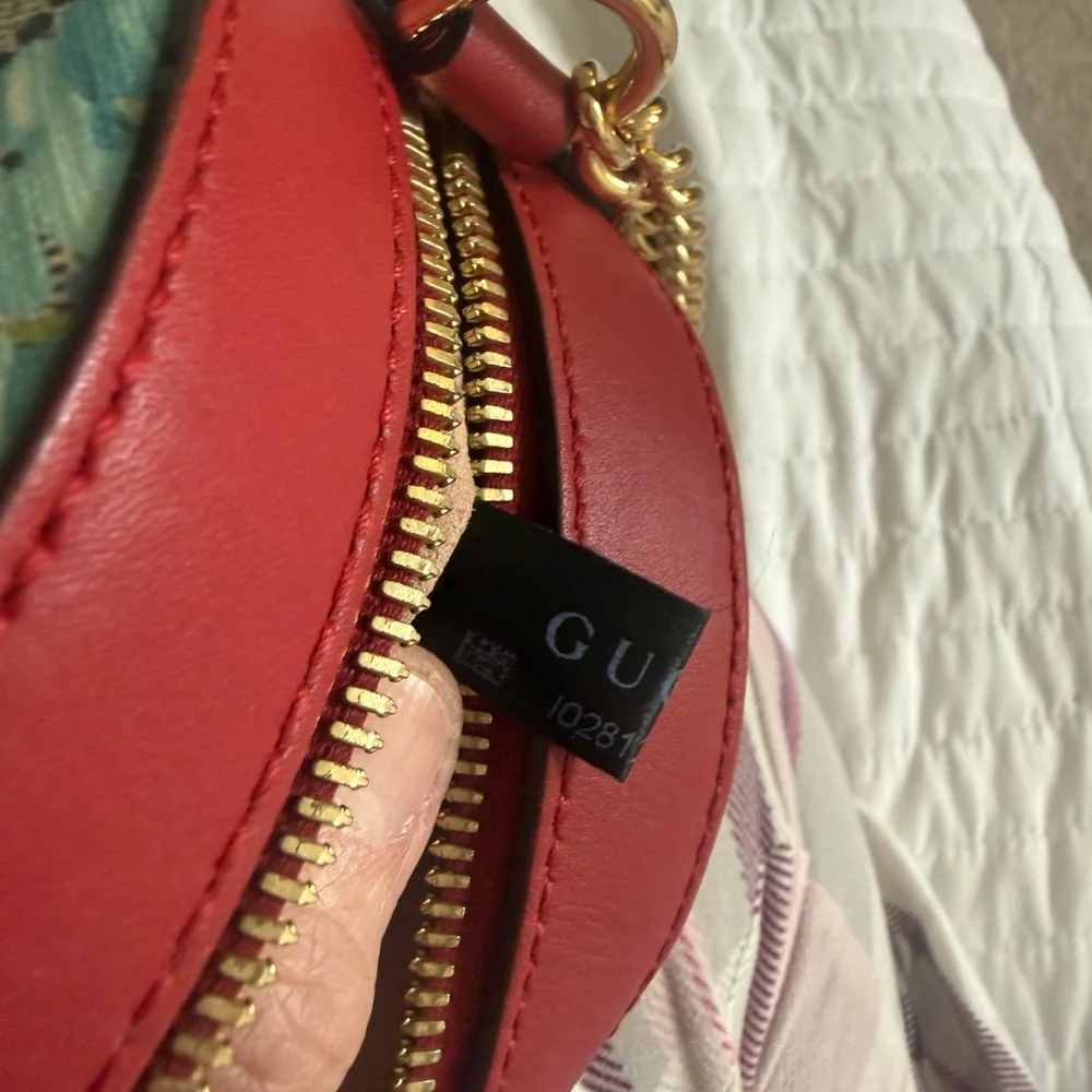 Gucci Floral Crossbody Bag - Blue and Green with Gold Chain - Picture 9 of 11